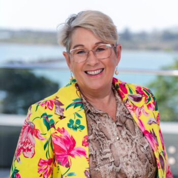 Maxine Dines - Trusr Account Assistant